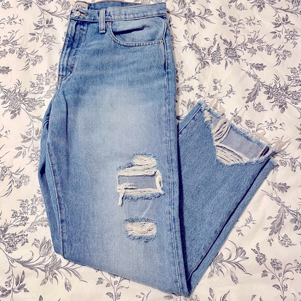 NWOT JCrew Slouchy Boyfriend Jeans in Rocky Wash - Sold out online!